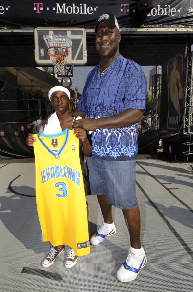 做出精确的 做出精确的